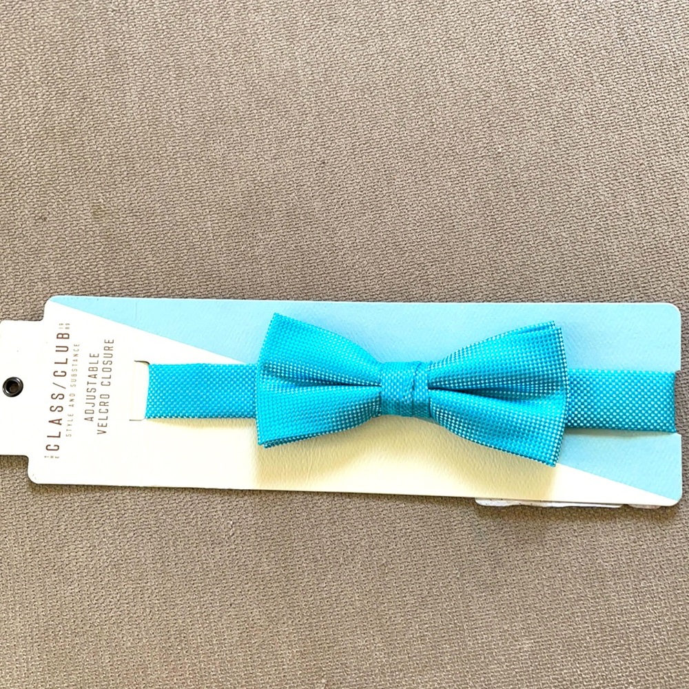 Class Club Kids Bow Tie